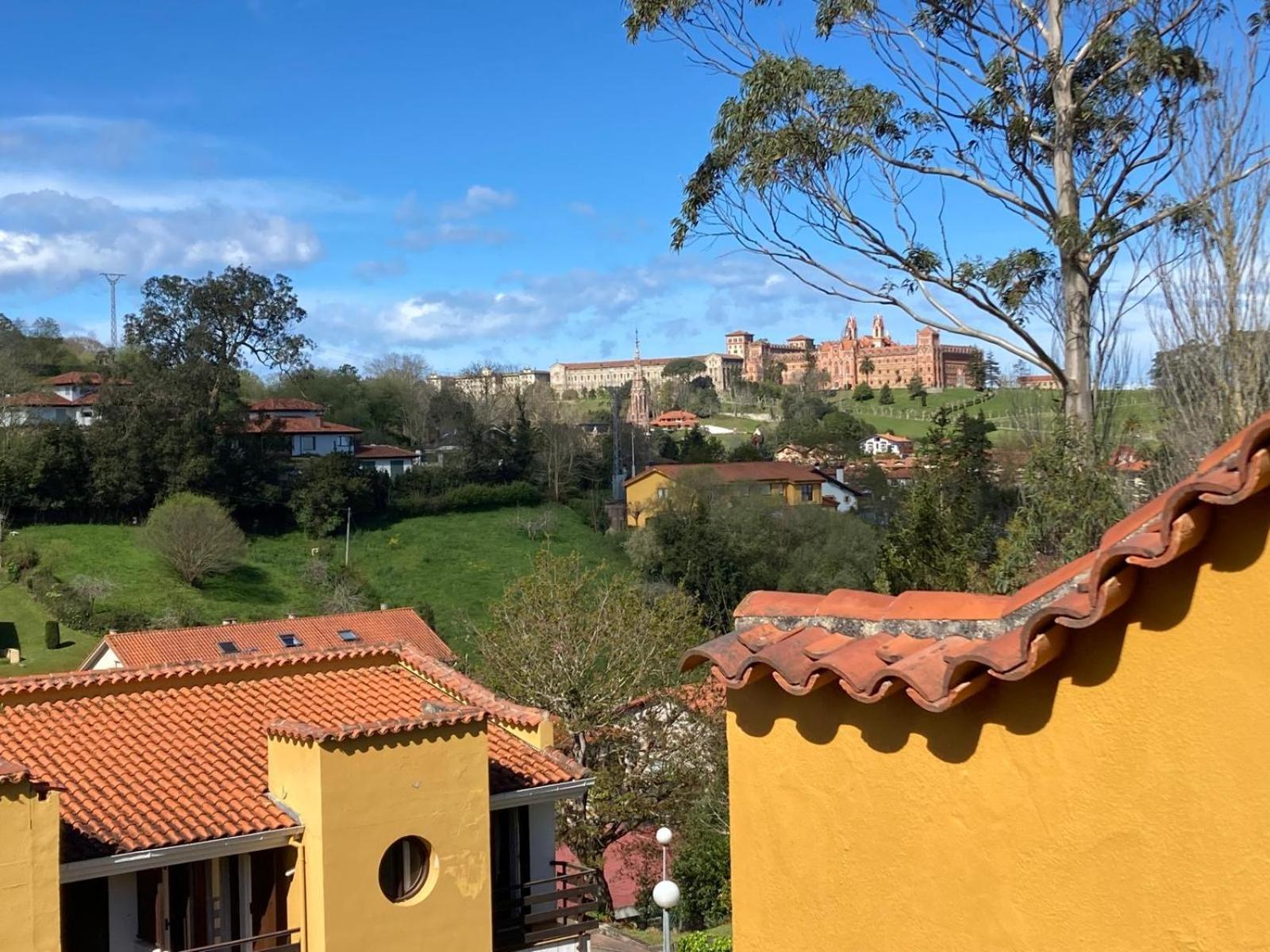 Chalet En Comillas Luaran gambar