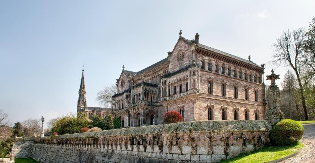 Chalet En Comillas Luaran gambar